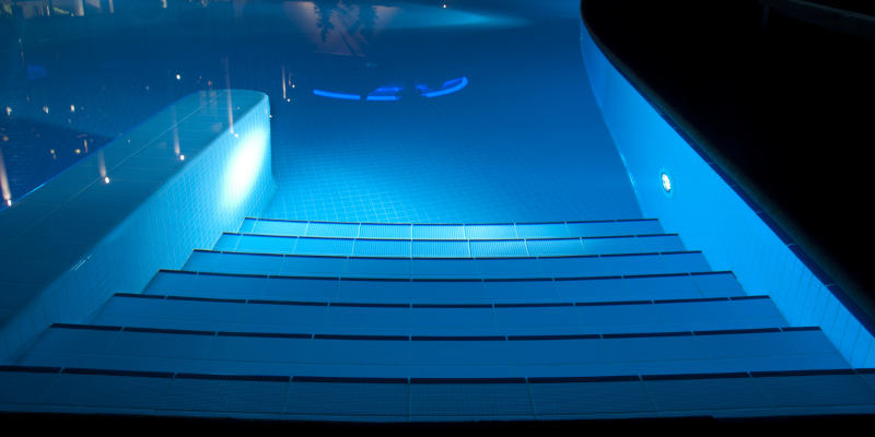 Why You Should Consider Pool Lighting